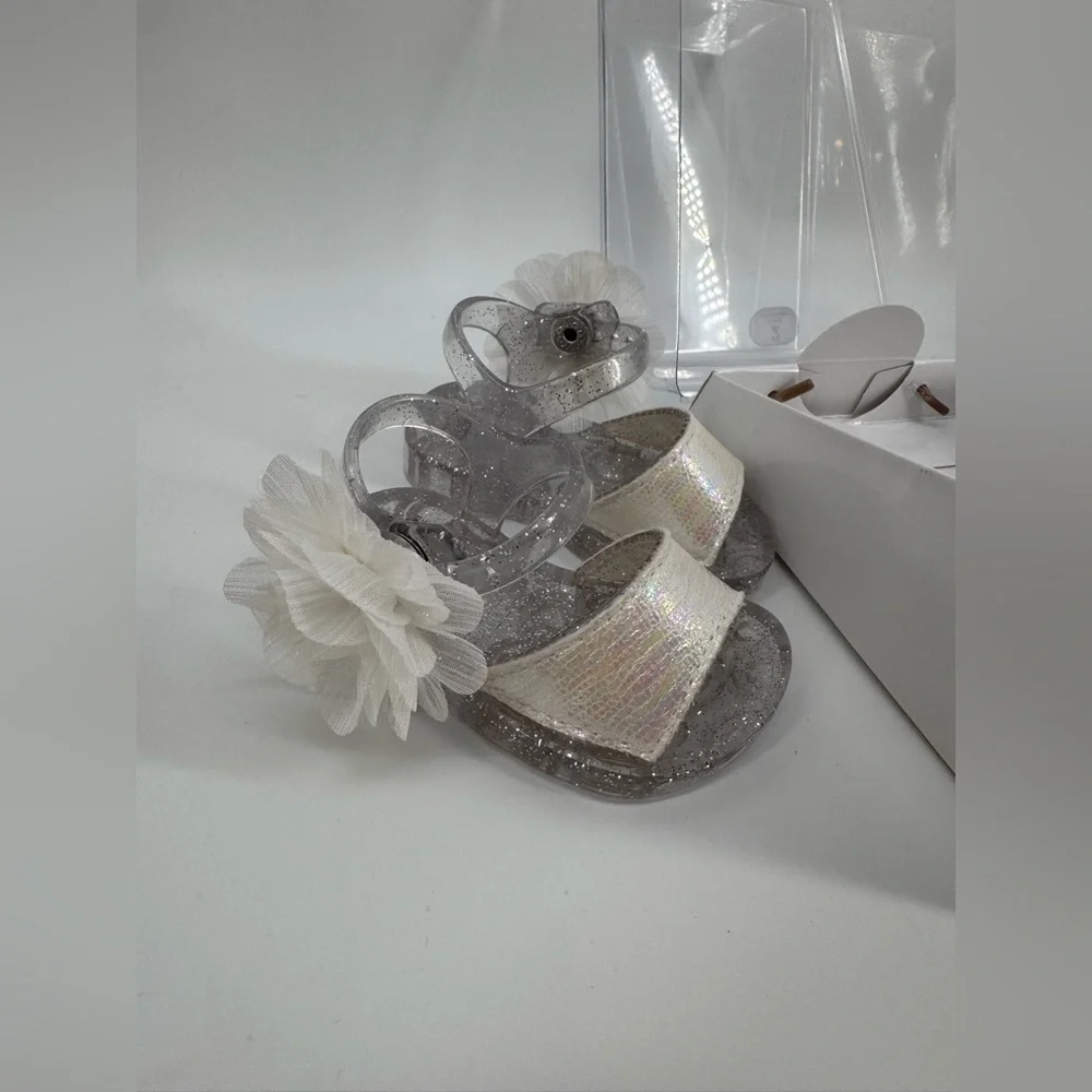Baby Deer White Tiffany Floral Sandal (Girls Crib & 1st Walker) - Picture 2 of 4
